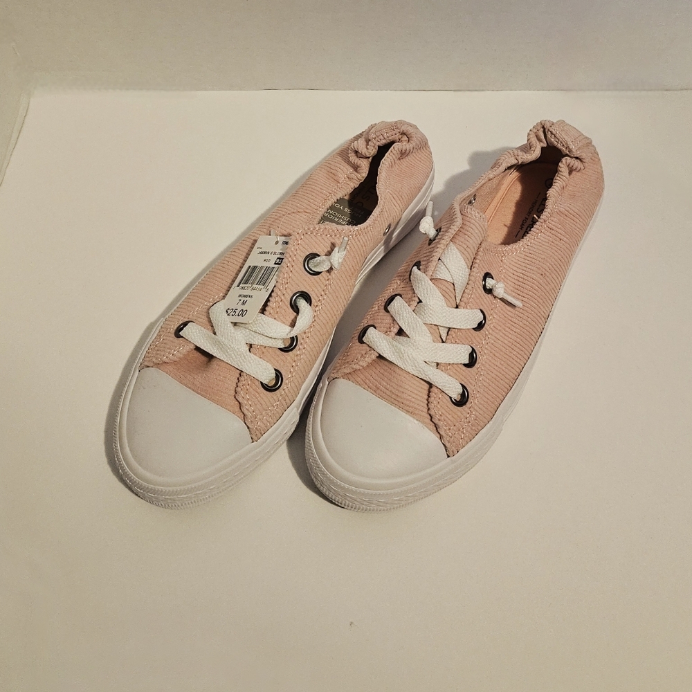 Falls Creek Women's Casual Cordoroy Sneakers